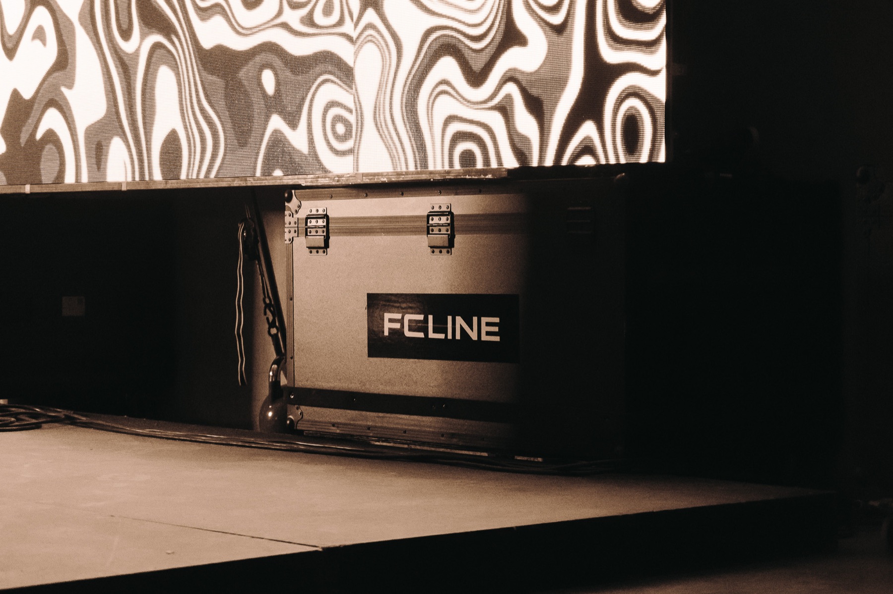 Flight case FCLINE y pantalla LED